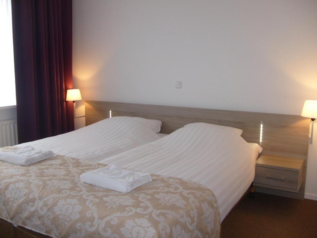 Hotel Norg Ruang foto