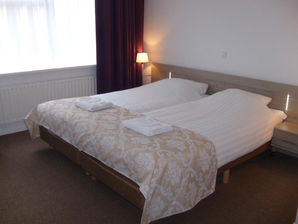 Hotel Norg Ruang foto